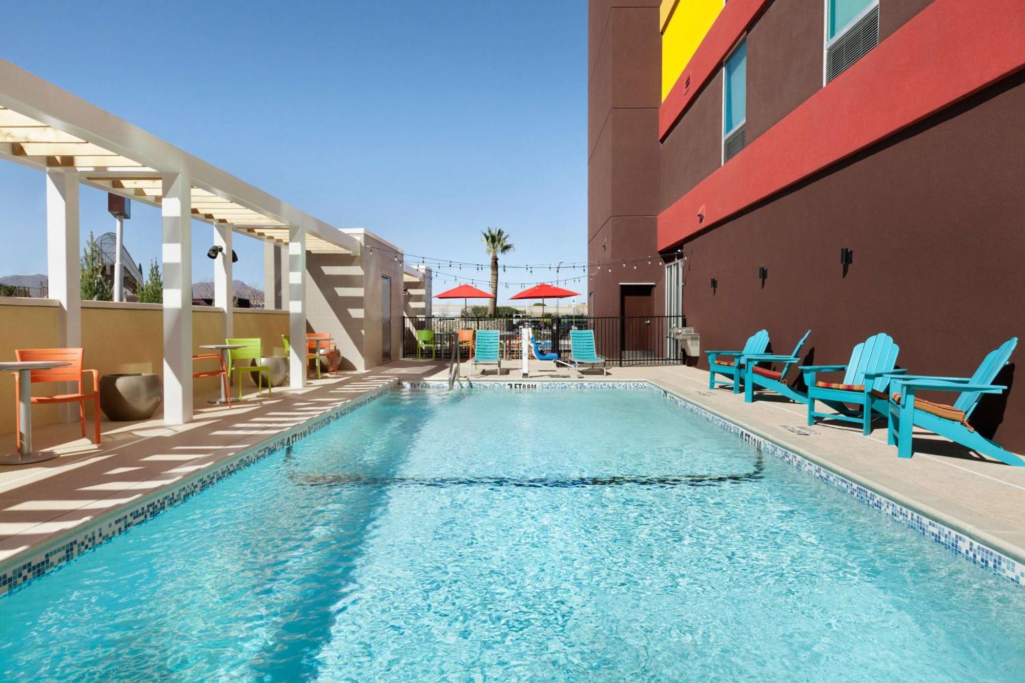 Home2 Suites By Hilton El Paso Airport Exterior foto